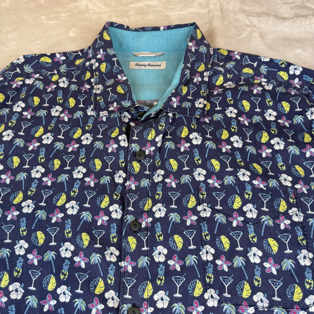 Tommy Bahama Mens XXL Navy Blue Tropical Cocktail Palm Tree Print Button Shirt - Picture 2 of 8